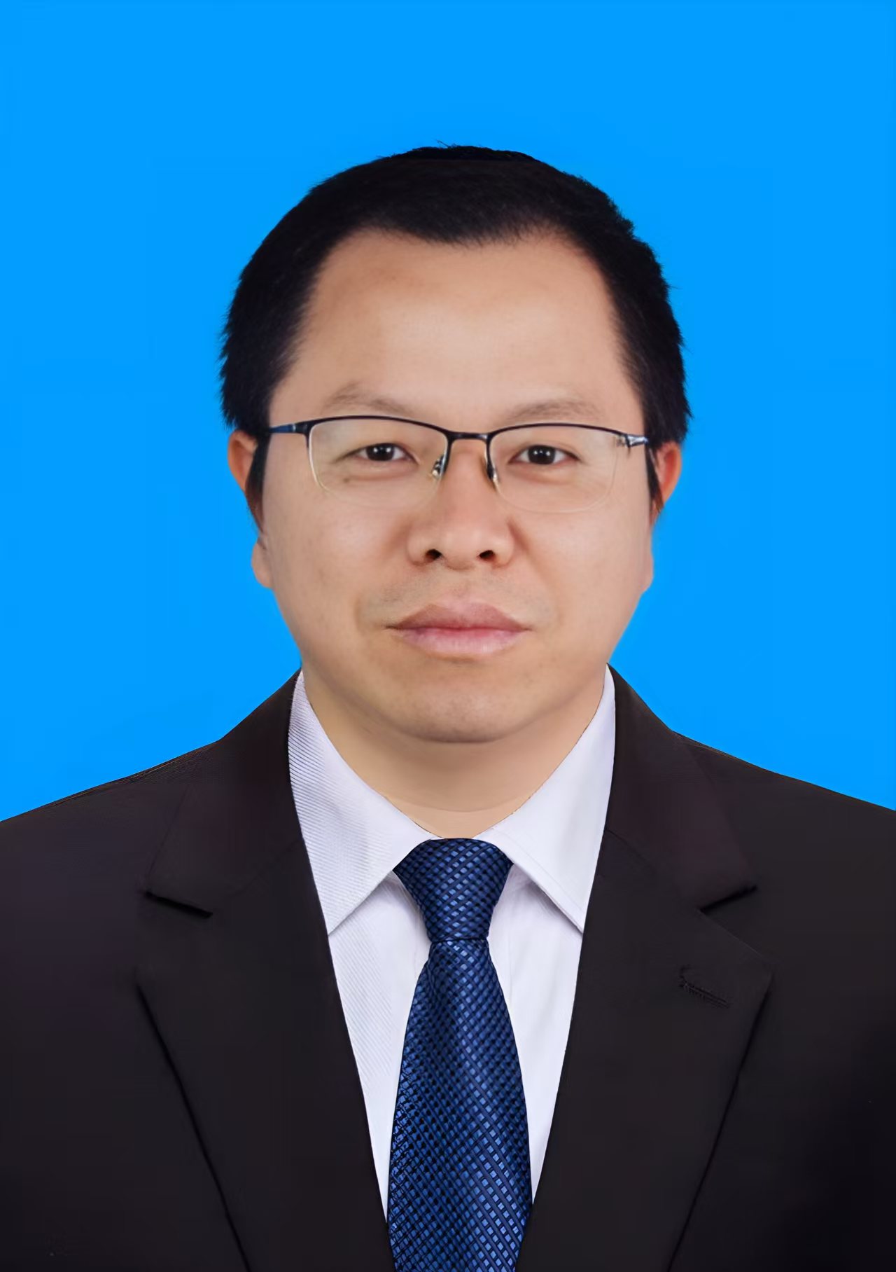 張春龍同志.jpg